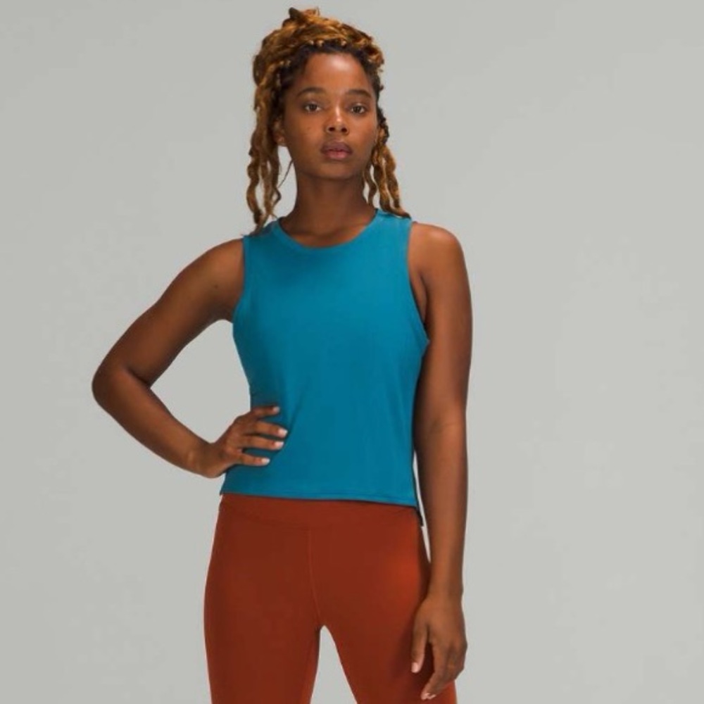 Lululemon tank top
